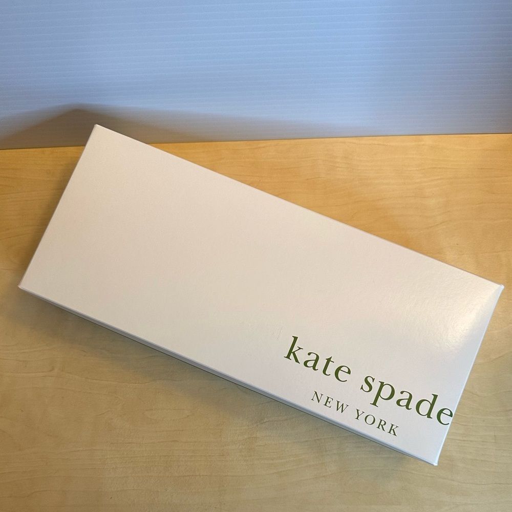 Kate Spade Vintage Gift Box